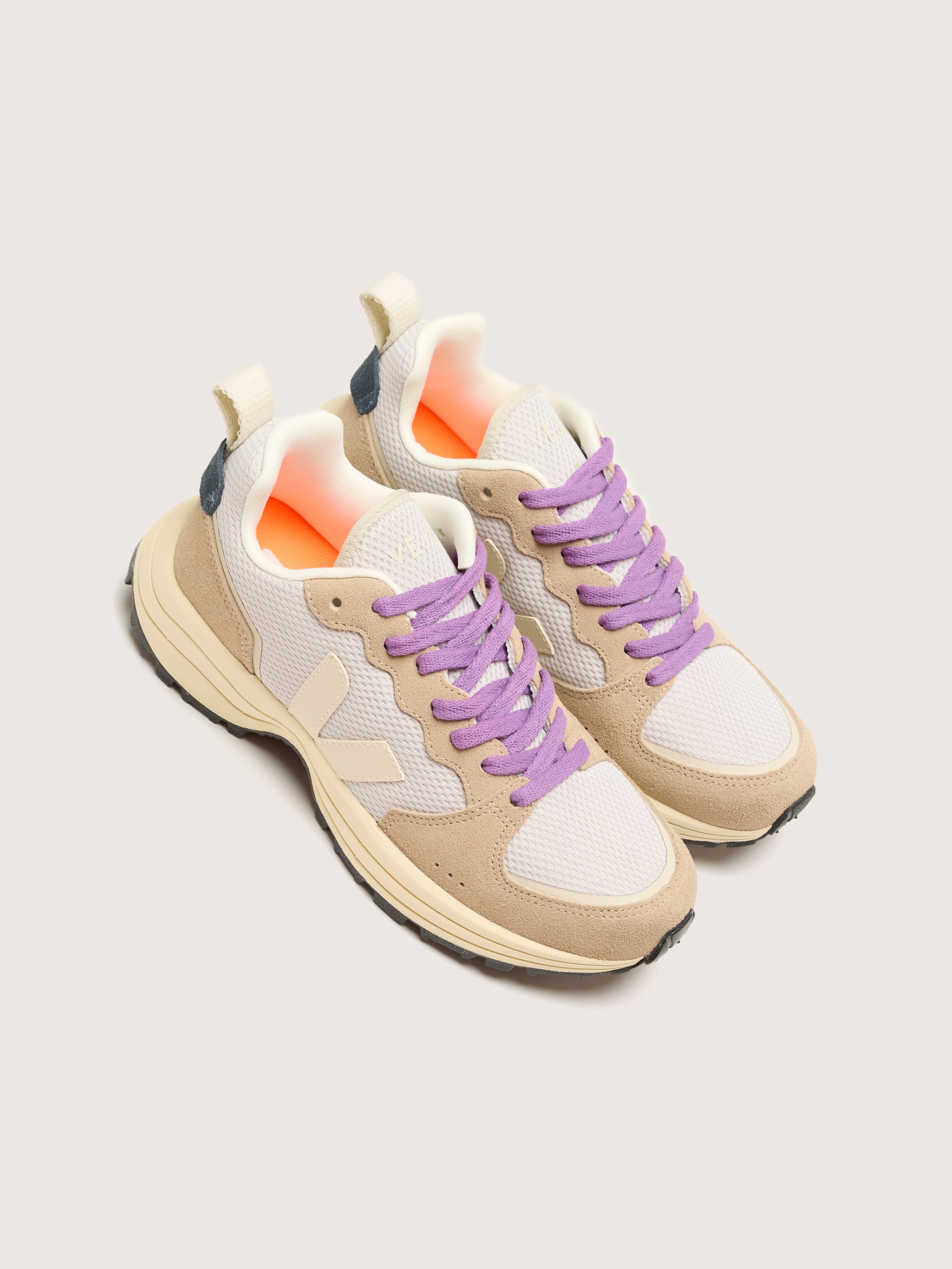 Venturi Ii For Women (242 / W / BEIGE)