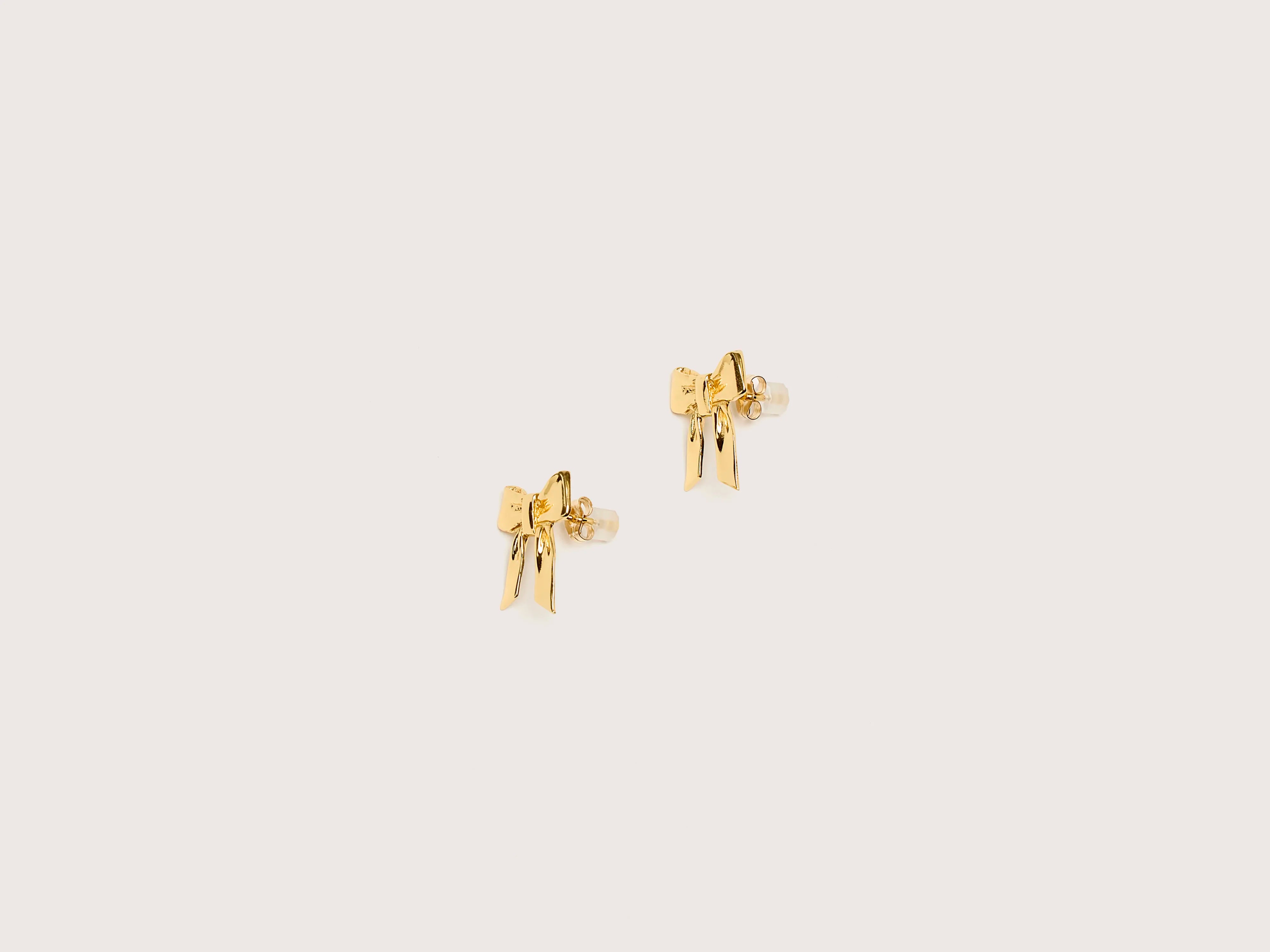 Small Ruby Stud Earrings (242 / W / GOLD)