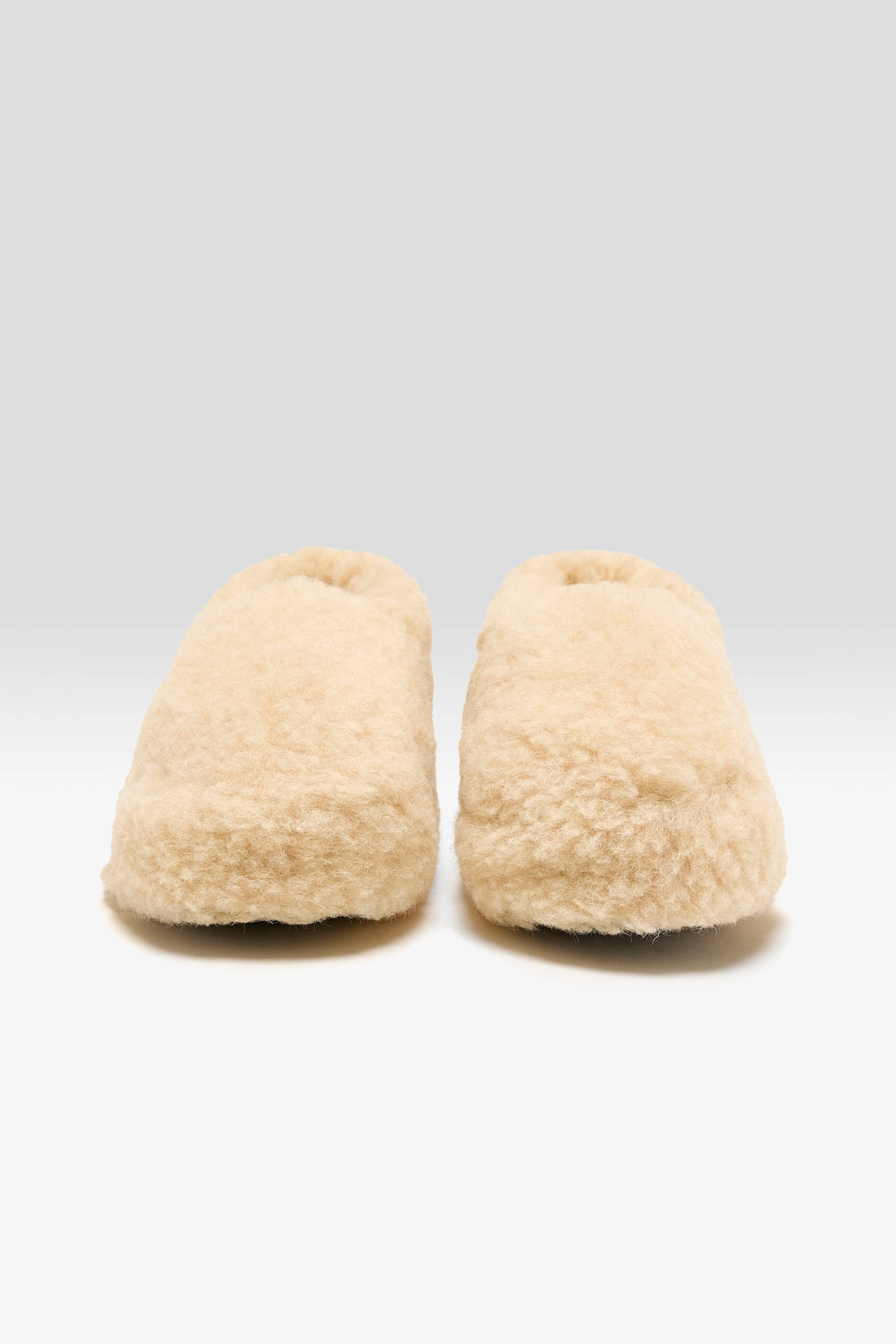 Siberian Slippers (242 / W / BEIGE)