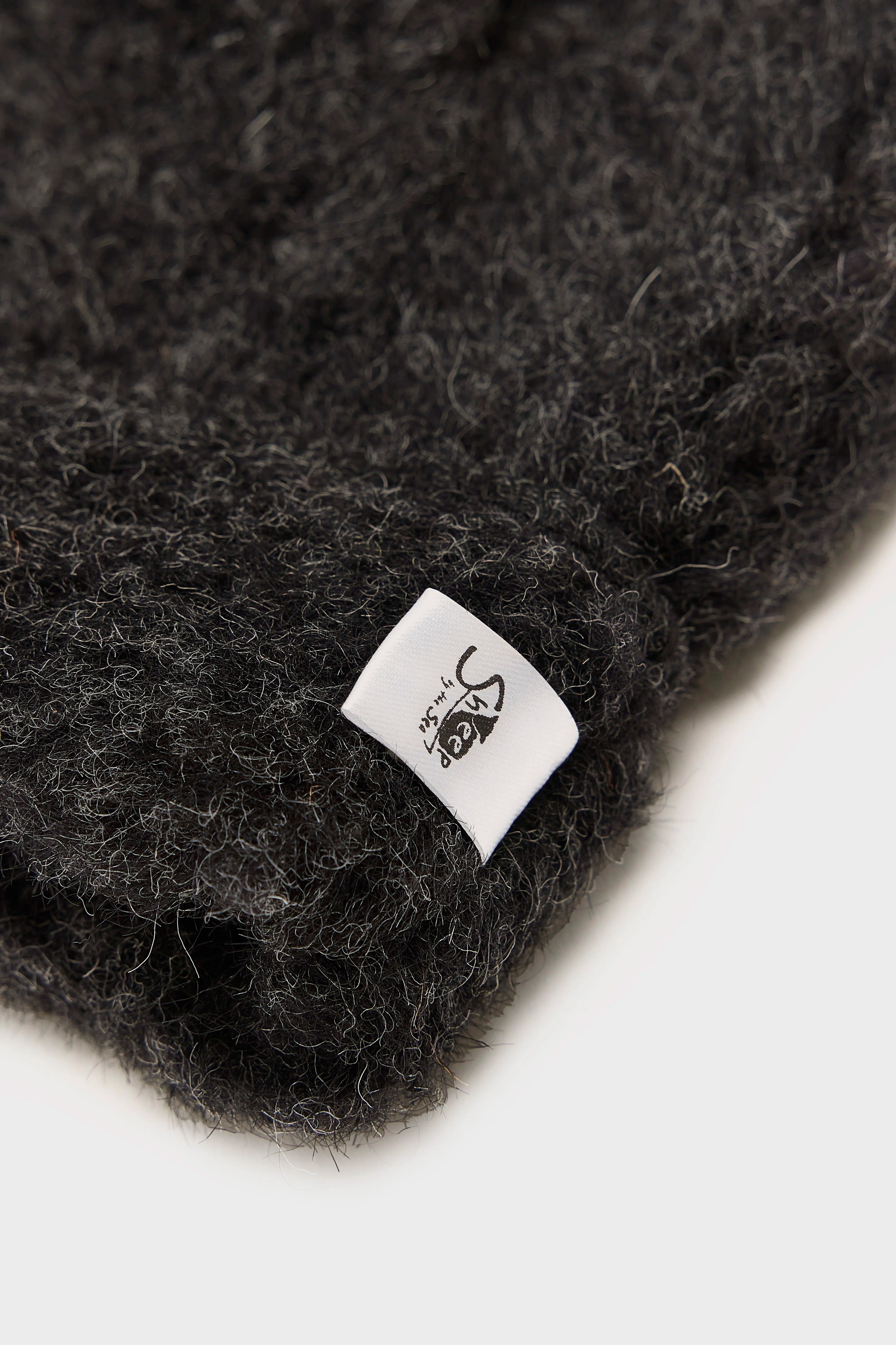 Simple Mittens (242 / W / BLACK)