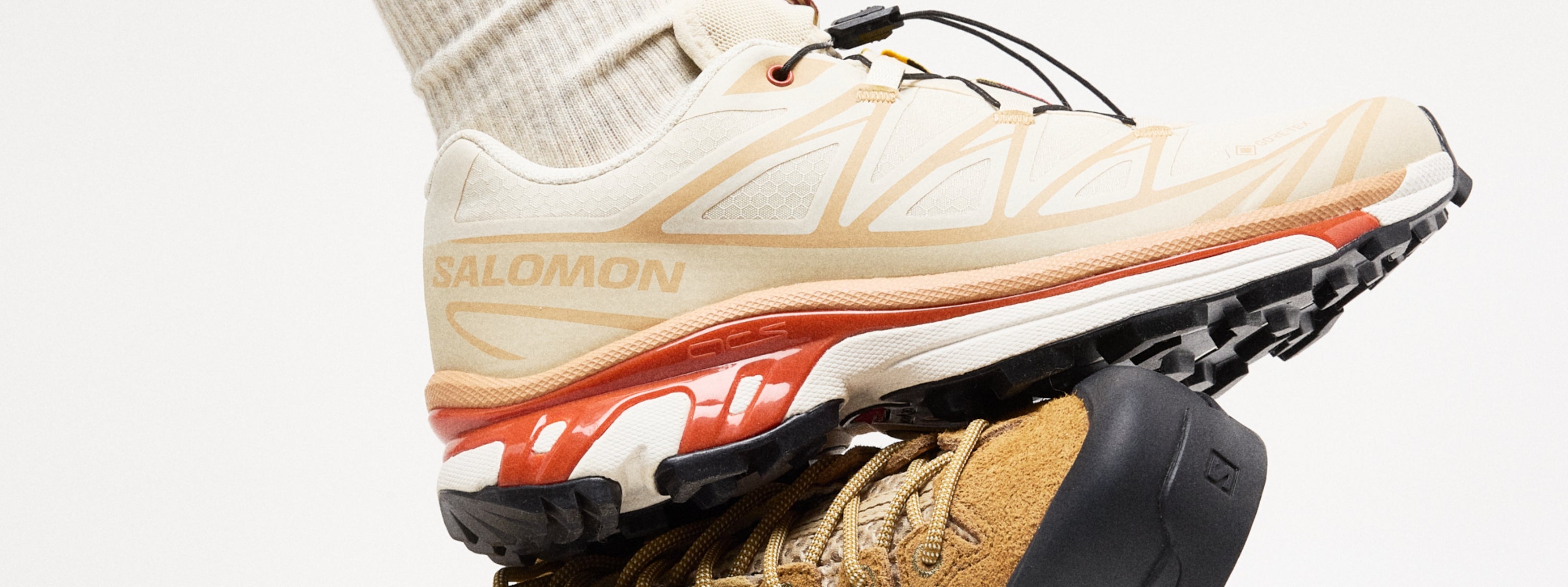 <strong>Sneakers</strong>